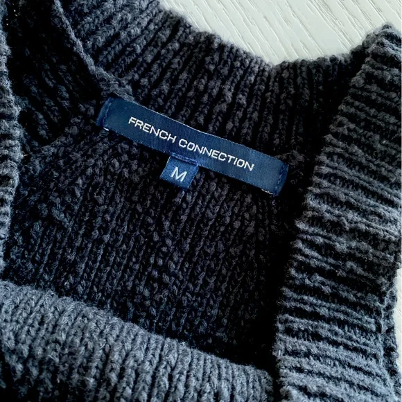 🌼 French Connection - Black Knit Top 🌼 - Picture 2 of 6